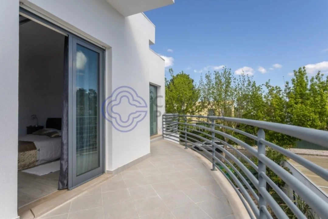 Moradia T3 para Venda em Quinta do Anjo Foto 101