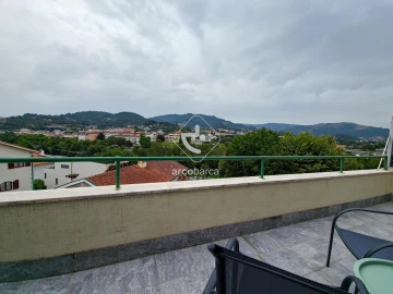 Apartamento T3 para Venda em Arcos de Valdevez (São Paio) e Giela