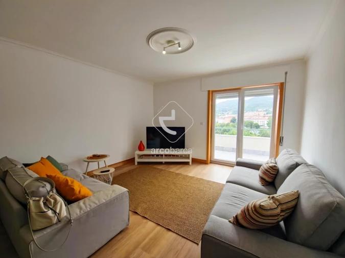 Apartamento T3 para Venda em Arcos de Valdevez (São Paio) e Giela