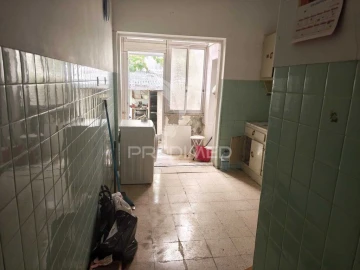 Apartamento T2 para Venda em Laranjeiro e Feijó