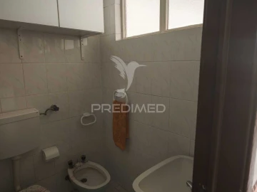 Apartamento T2 para Venda em Laranjeiro e Feijó