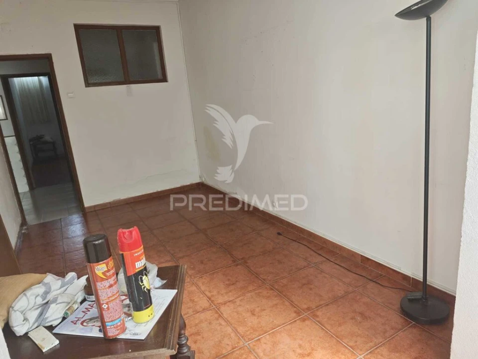 Apartamento T2 para Venda em Laranjeiro e Feijó Foto 10