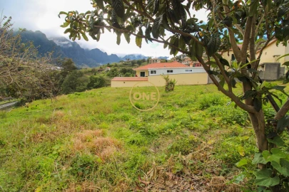 Moradia T4 para Venda em São Vicente