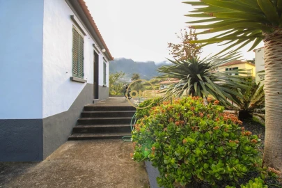 Moradia T4 para Venda em São Vicente