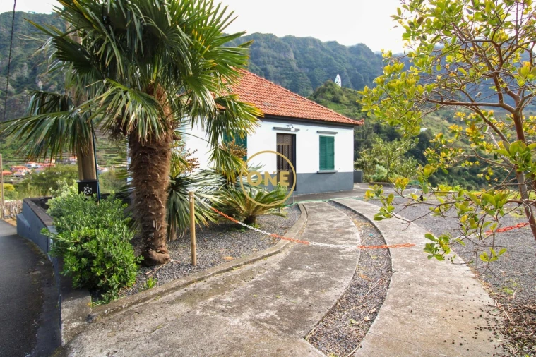 Moradia T4 para Venda em São Vicente Foto 21