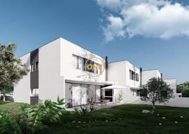 Moradia T3 para Venda em Lanhoso