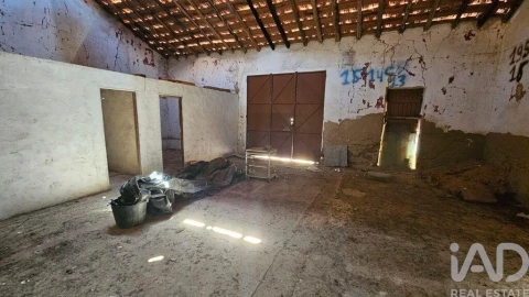 Prédio para Venda em Loule (São Clemente)