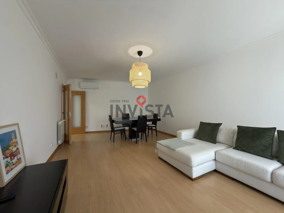 Apartamento T3 para Venda em Alverca do Ribatejo e Sobralinho Foto 2