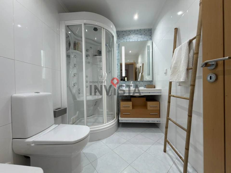 Apartamento T3 para Venda em Alverca do Ribatejo e Sobralinho Foto 8