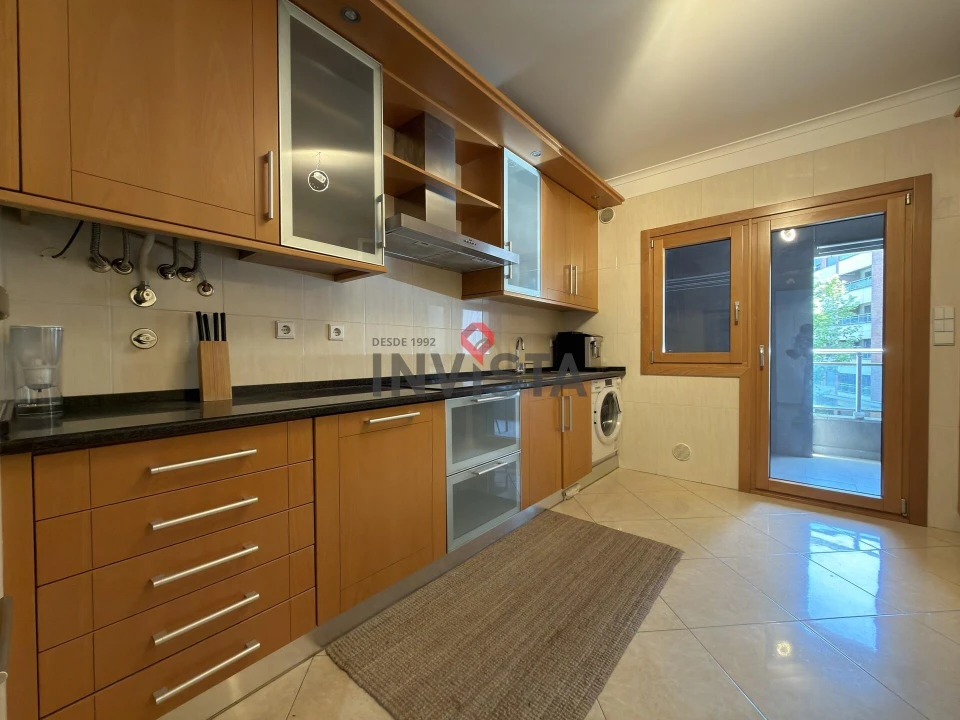 Apartamento T3 para Venda em Alverca do Ribatejo e Sobralinho Foto 5