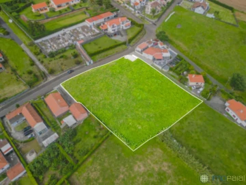 Terreno para Venda em Praia do Almoxarife