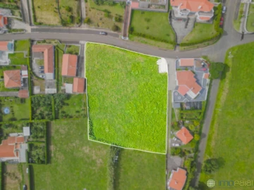 Terreno para Venda em Praia do Almoxarife