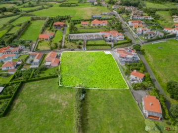 Terreno para Venda em Praia do Almoxarife