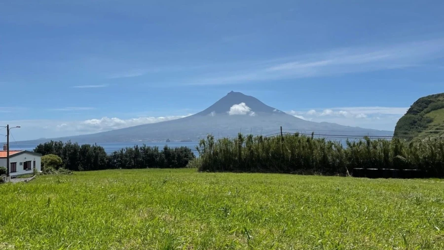Terreno para Venda em Praia do Almoxarife