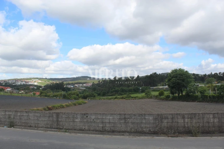 Terreno para Venda em Ribeirão Foto 3