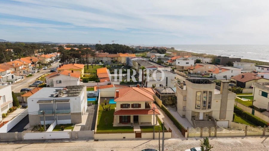 Moradia T4 para Venda em Apúlia e Fão Foto 3