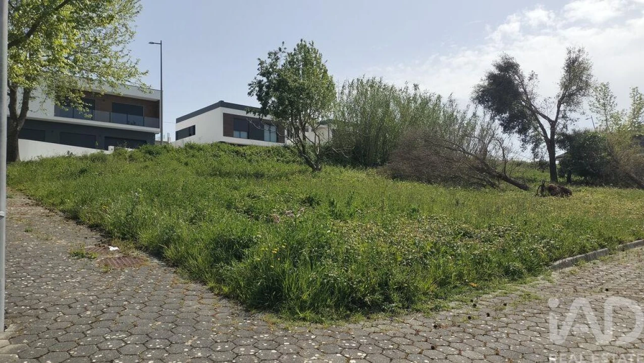 Terreno para Venda em Leiria, Pousos, Barreira e Cortes Foto 1