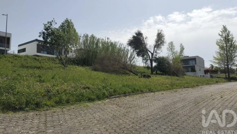 Terreno para Venda em Leiria, Pousos, Barreira e Cortes
