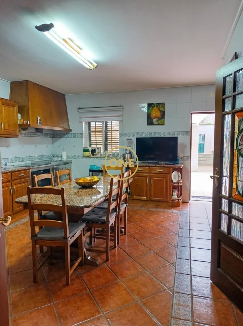 Moradia T5 para Venda em Nogueira, Fraião e Lamaçães