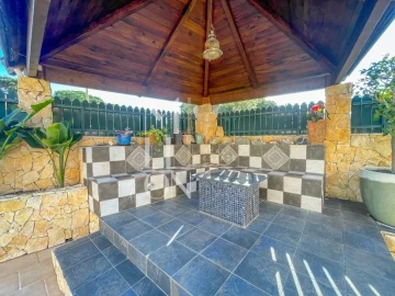 Moradia T3 para Venda em Albufeira e Olhos de Água