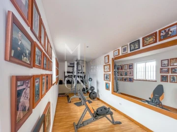 Moradia T3 para Venda em Albufeira e Olhos de Água