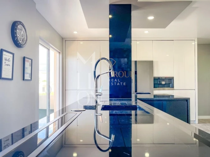 Moradia T3 para Venda em Albufeira e Olhos de Água Foto 10