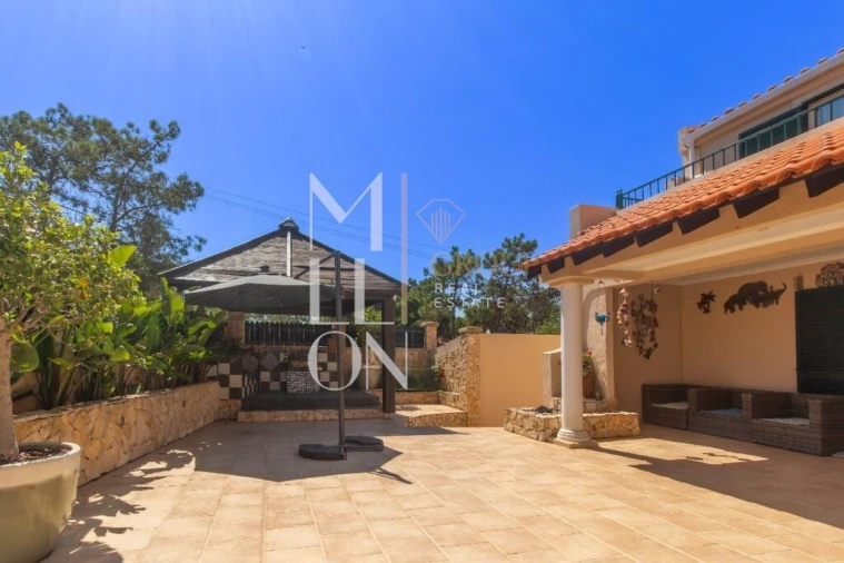 Moradia T3 para Venda em Albufeira e Olhos de Água Foto 3