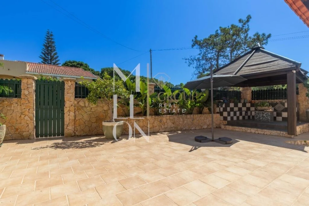 Moradia T3 para Venda em Albufeira e Olhos de Água Foto 41