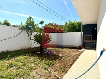 Moradia T4 para Venda em Palmeira