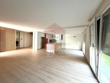 Moradia T4 para Venda em Palmeira