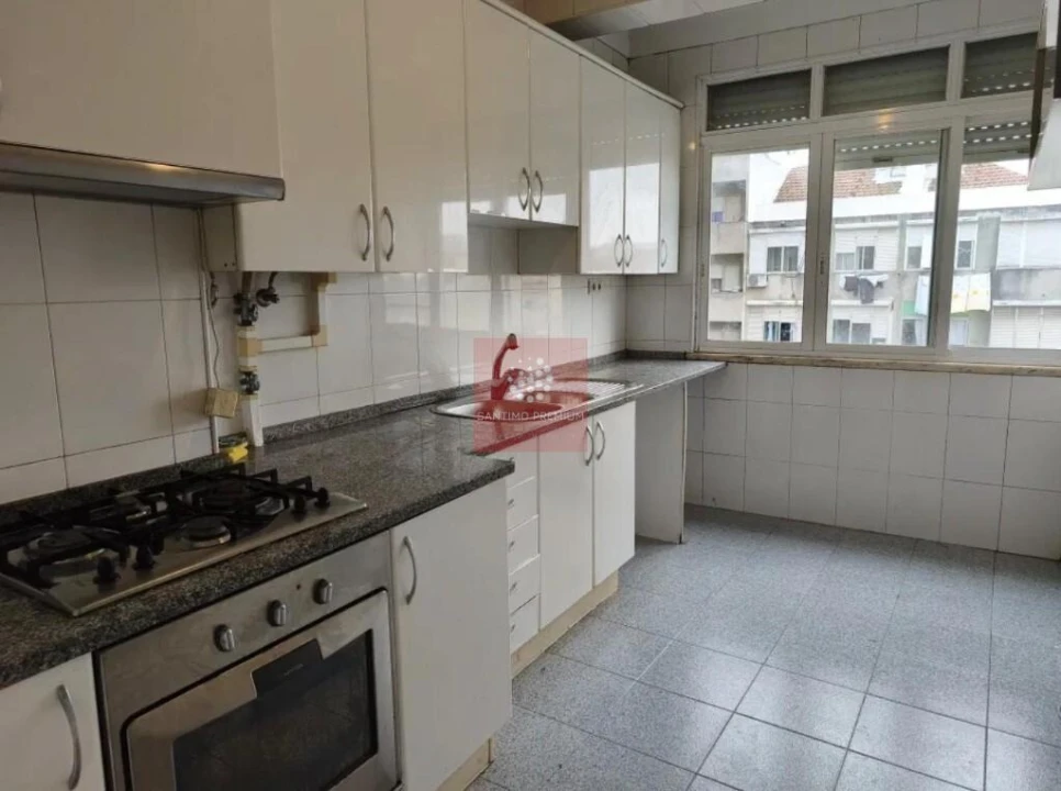 Apartamento T3 para Venda em Mina de Água Foto 1