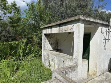 Moradia T4 para Venda em Loule (São Sebastião)