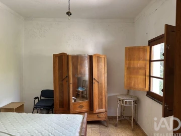 Moradia T4 para Venda em Loule (São Sebastião)