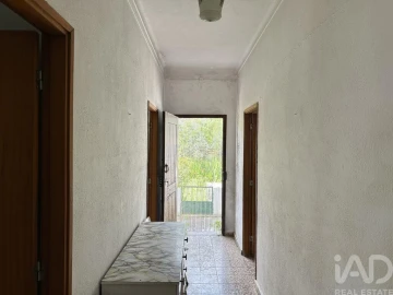 Moradia T4 para Venda em Loule (São Sebastião)