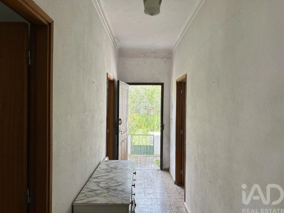 Moradia T4 para Venda em Loule (São Sebastião) Foto 13