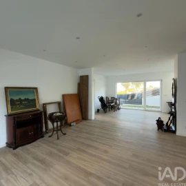 Moradia T3 para Arrendamento em Rio de Mouro