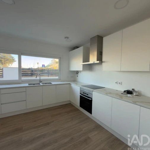 Moradia T3 para Arrendamento em Rio de Mouro Foto 5