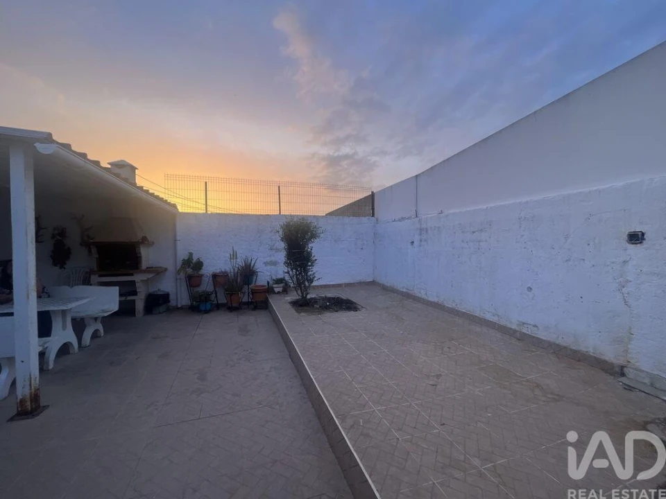 Moradia T3 para Venda em Cabeça Gorda Foto 20