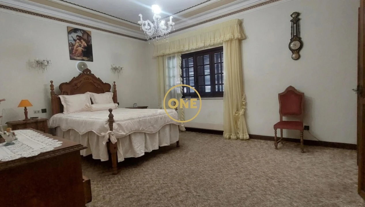 Moradia T7 para Venda em Vila de Punhe Foto 15