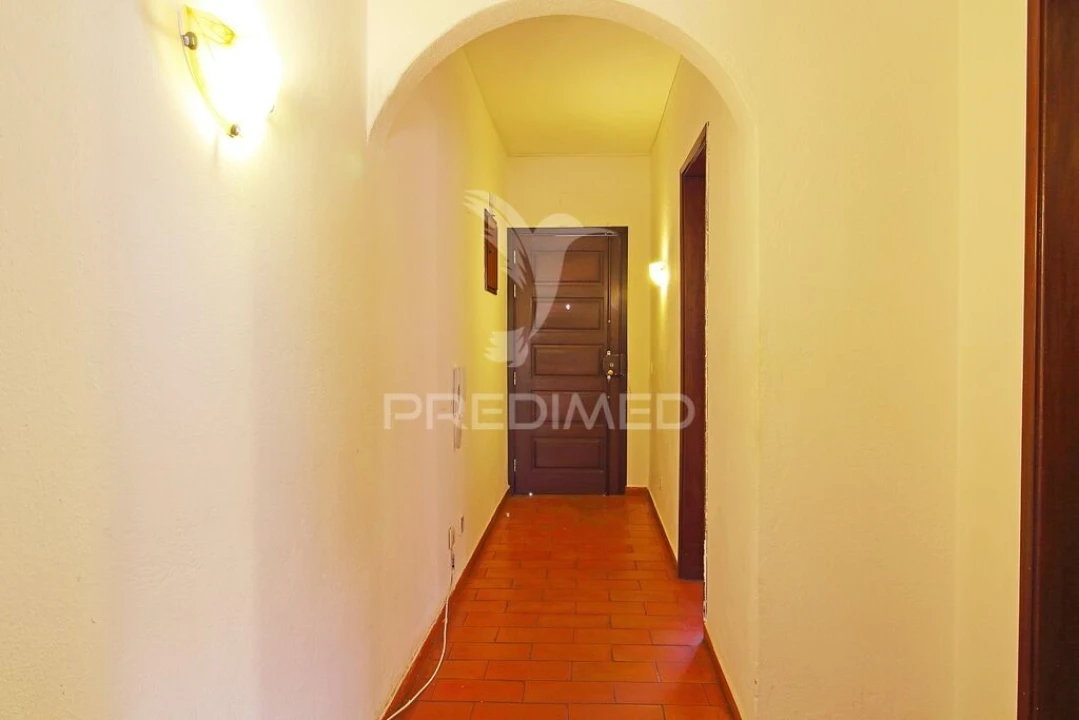 Apartamento T1 para Venda em Albufeira e Olhos de Água Foto 16