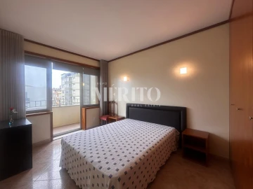 Apartamento T2 para Venda em Póvoa de Varzim, Beiriz e Argivai