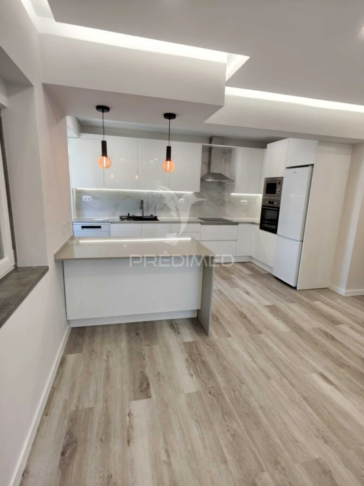Apartamento T2 para Venda em Corroios Foto 3