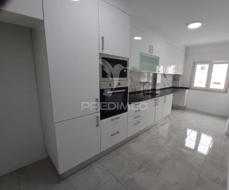 Apartamento T2 para Venda em Corroios