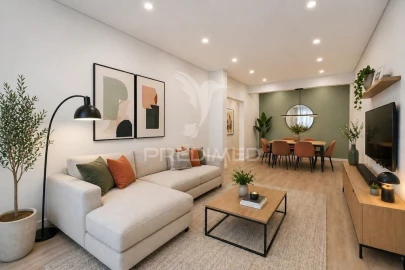 Apartamento T2 para Venda em Corroios