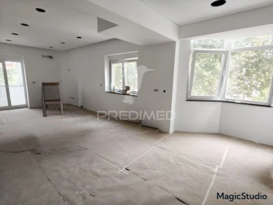 Apartamento T2 para Venda em Corroios Foto 15