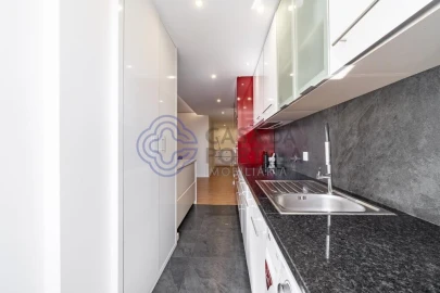 Apartamento T3 para Venda em Paranhos