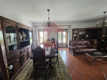 Apartamento T3 para Venda em Vila Verde e Barbudo