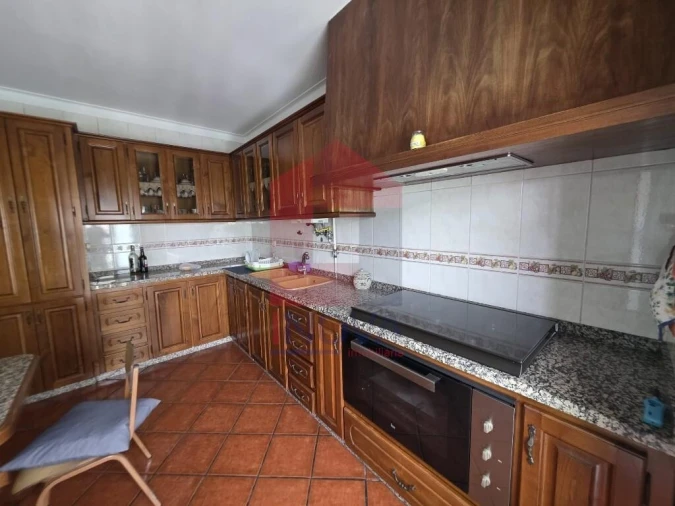 Apartamento T3 para Venda em Vila Verde e Barbudo Foto 5