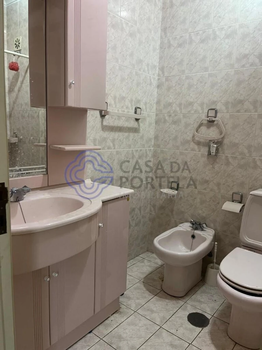 Apartamento T3 para Venda em Espinho Foto 12