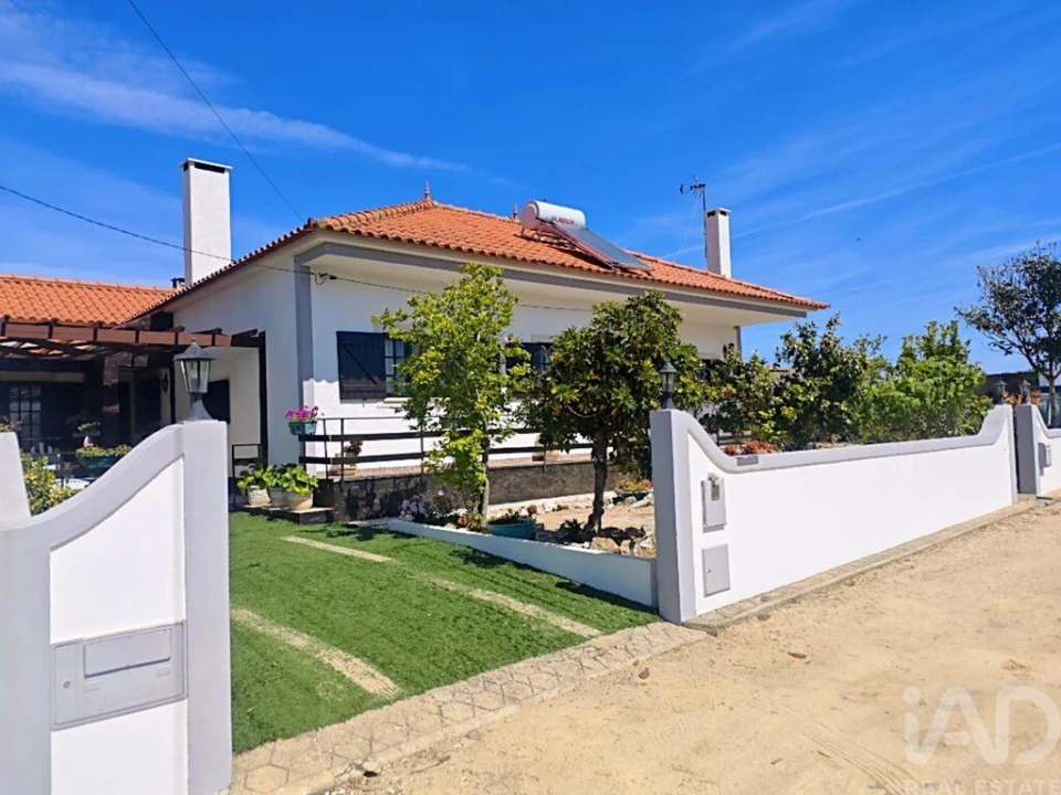 Moradia T3 para Venda em Coruche, Fajarda e Erra Foto 3